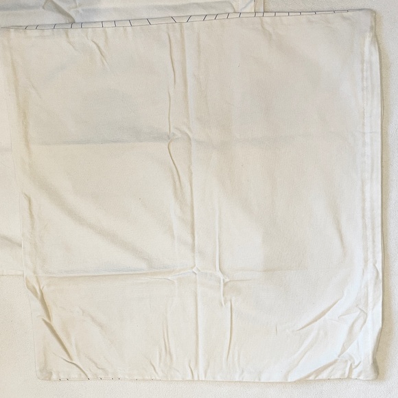 GUC Set of 2 Ikea VADDKLINT Pillow Covers 20"x20" - Picture 3 of 6